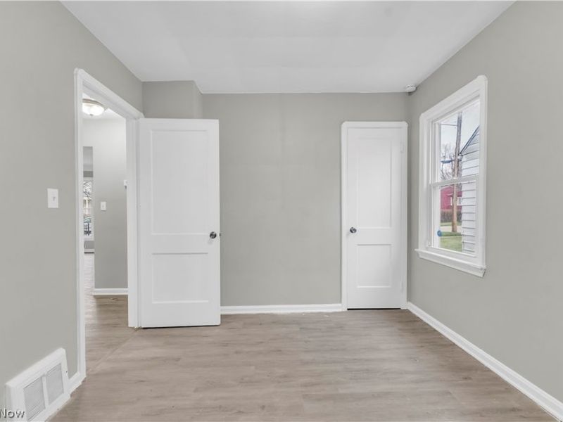 16606 Lipton Avenue, Cleveland, OH 44128 Photo 12