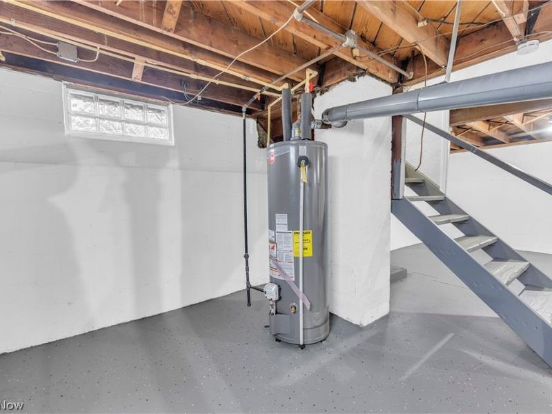 16606 Lipton Avenue, Cleveland, OH 44128 Photo 24