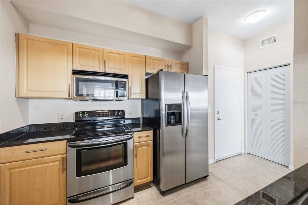 1064 N Tamiami Trail, Unit 1406, Sarasota, FL 34236 Photo