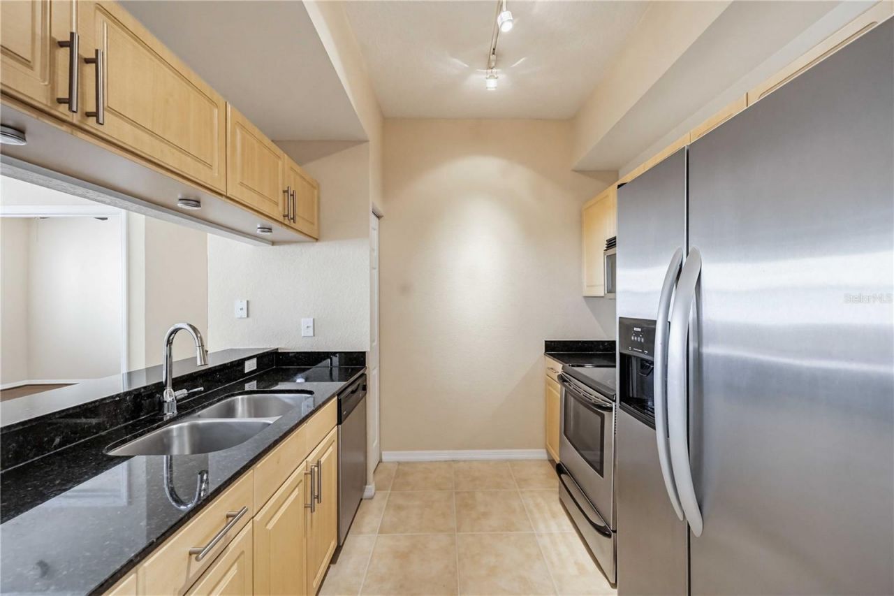 1064 N Tamiami Trail, Unit 1406, Sarasota, FL 34236 Photo
