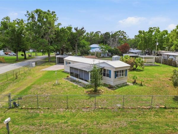 4710 VILLAGE DRIVE, LAKELAND, FL 33811