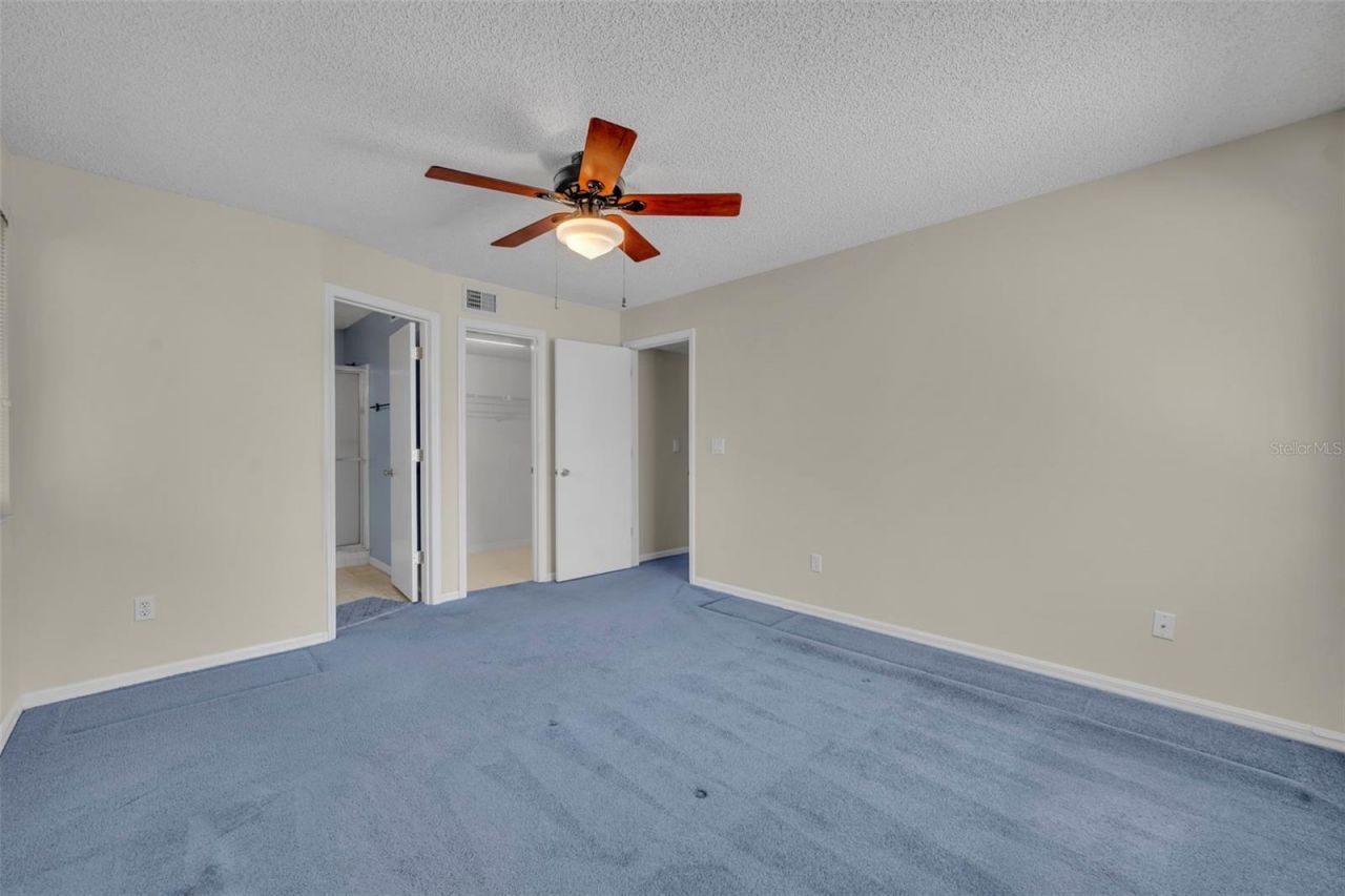 2427 Tack Room Lane , Unit 8, Orlando, FL 32812 Photo