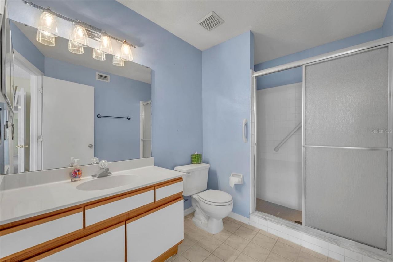 2427 Tack Room Lane , Unit 8, Orlando, FL 32812 Photo