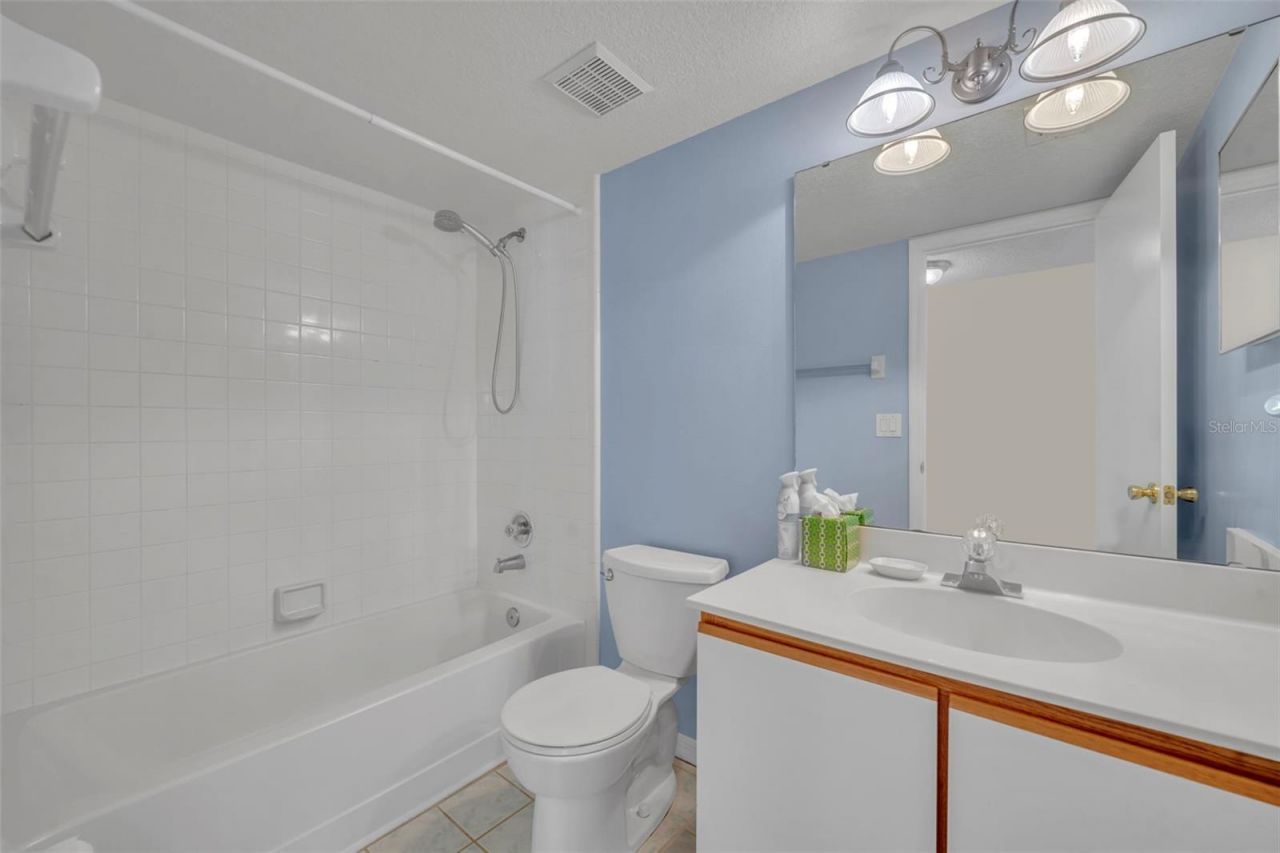 2427 Tack Room Lane , Unit 8, Orlando, FL 32812 Photo