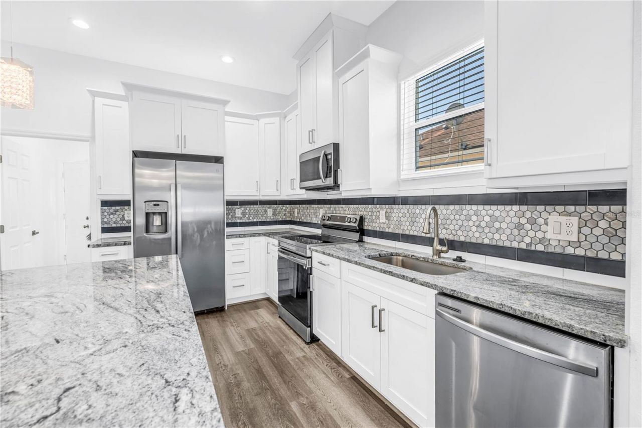 4320 56th Avenue N, Saint Petersburg, FL 33714 Photo