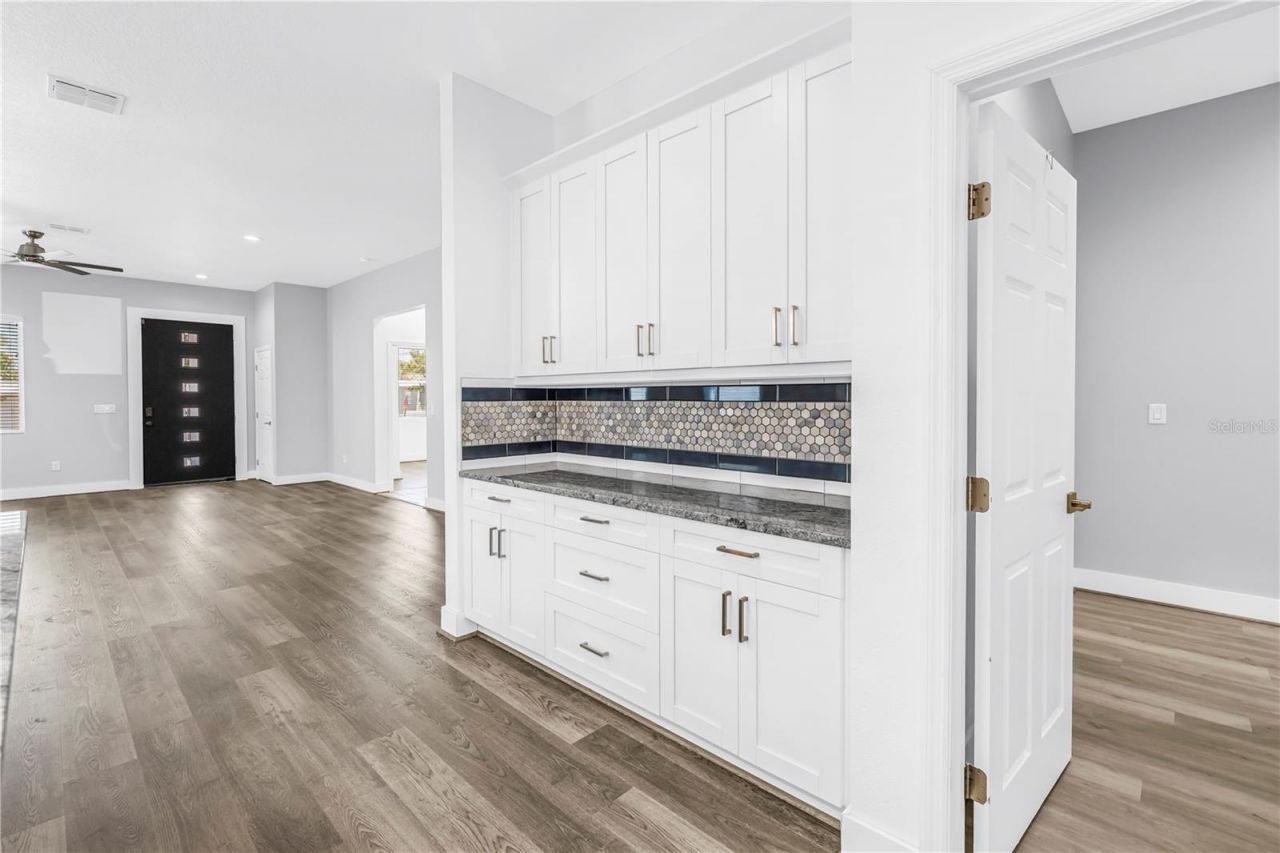 4320 56th Avenue N, Saint Petersburg, FL 33714 Photo