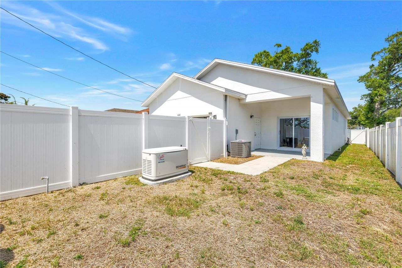 4320 56th Avenue N, Saint Petersburg, FL 33714 Photo