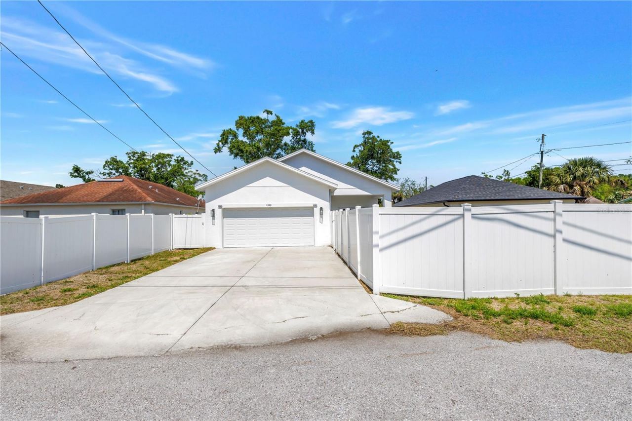 4320 56th Avenue N, Saint Petersburg, FL 33714 Photo