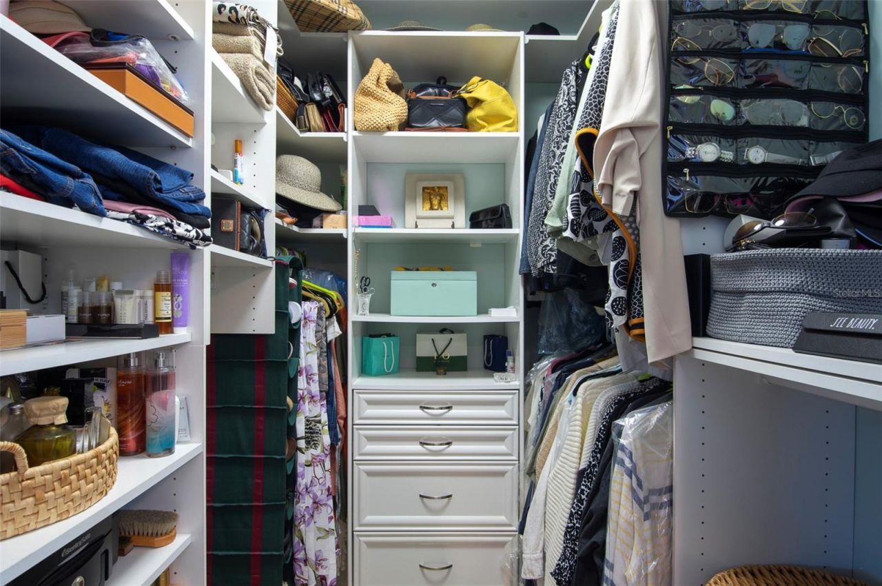 750 White Sand Drive Ne, Saint Petersburg, FL 33703 Photo