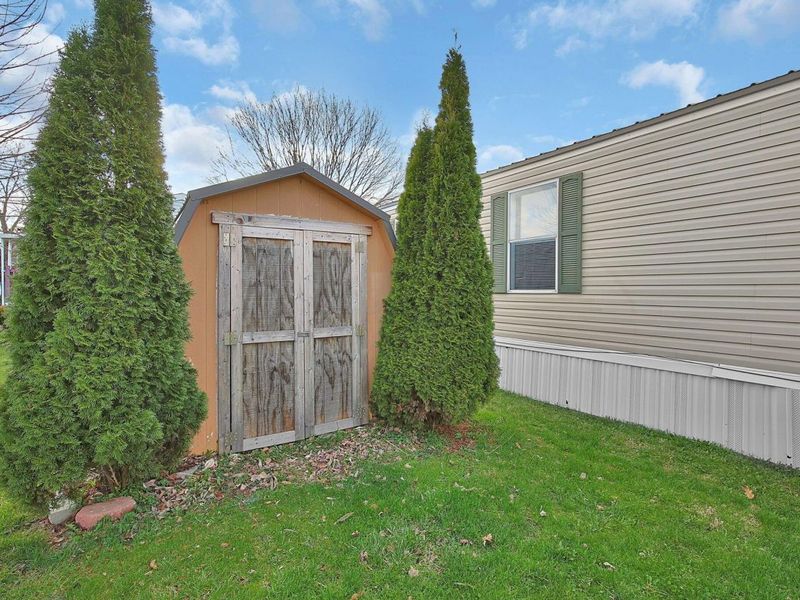 1100 Thornwood Drive SW, Unit Lot 36, Heath, OH 43056 Photo 25