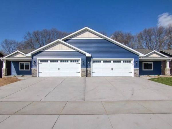 703 Sequoia Drive, Altoona, WI 54720