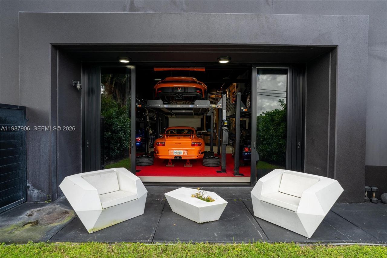 6010 NW 102nd Ave , Unit 100, Doral, FL 33178 Photo