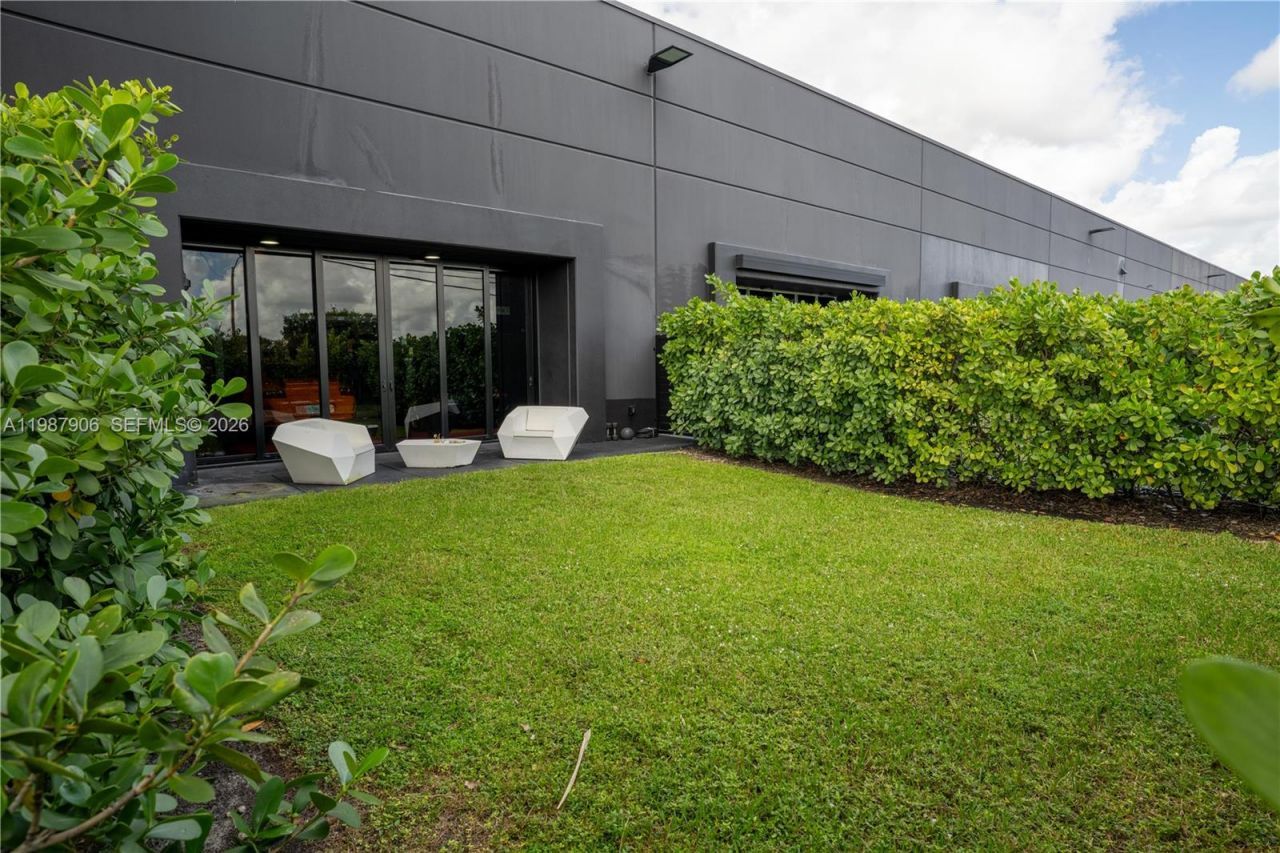 6010 NW 102nd Ave , Unit 100, Doral, FL 33178 Photo