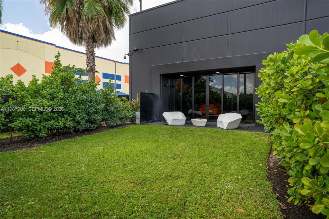 6010 NW 102nd Ave , Unit 100, Doral, FL 33178 Photo