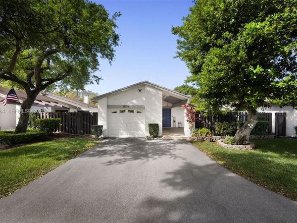 11774 SW 133 Ct , Miami, FL 33186