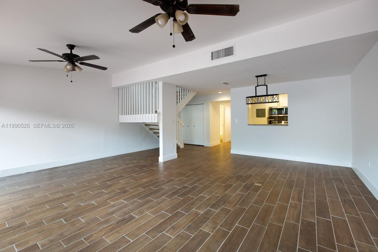 10520 SW 75th Ln , Miami, FL 33173 Photo