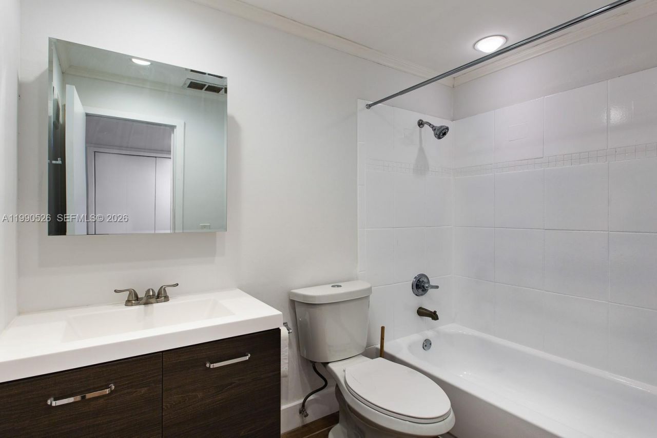 10520 SW 75th Ln , Miami, FL 33173 Photo