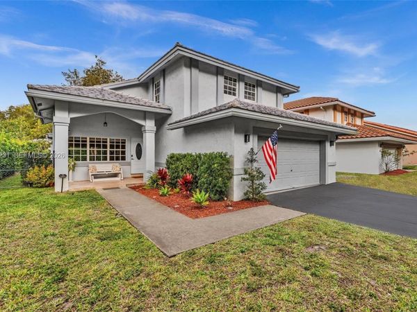 1718 NW 97th Ave , Coral Springs, FL 33071