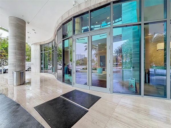 19575 Collins Ave, Unit 5, Sunny Isles Beach, FL 33160