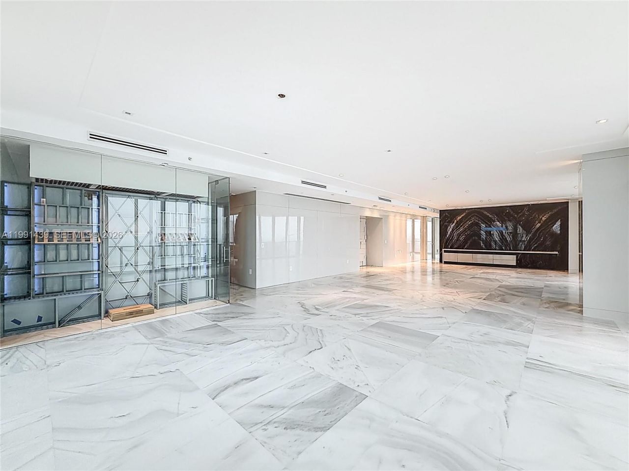 19575 Collins Ave, Unit 5, Sunny Isles Beach, FL 33160 Photo