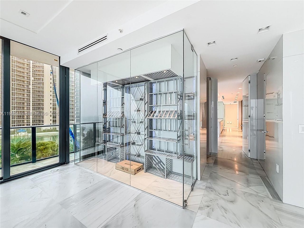 19575 Collins Ave, Unit 5, Sunny Isles Beach, FL 33160 Photo