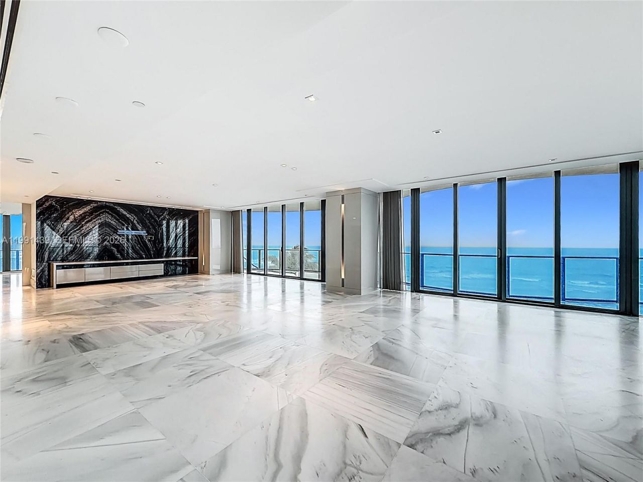 19575 Collins Ave, Unit 5, Sunny Isles Beach, FL 33160 Photo