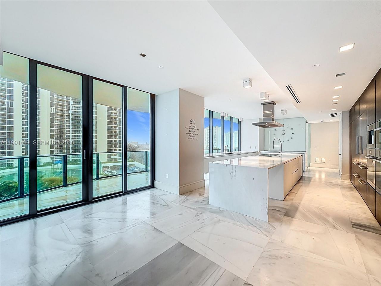 19575 Collins Ave, Unit 5, Sunny Isles Beach, FL 33160 Photo