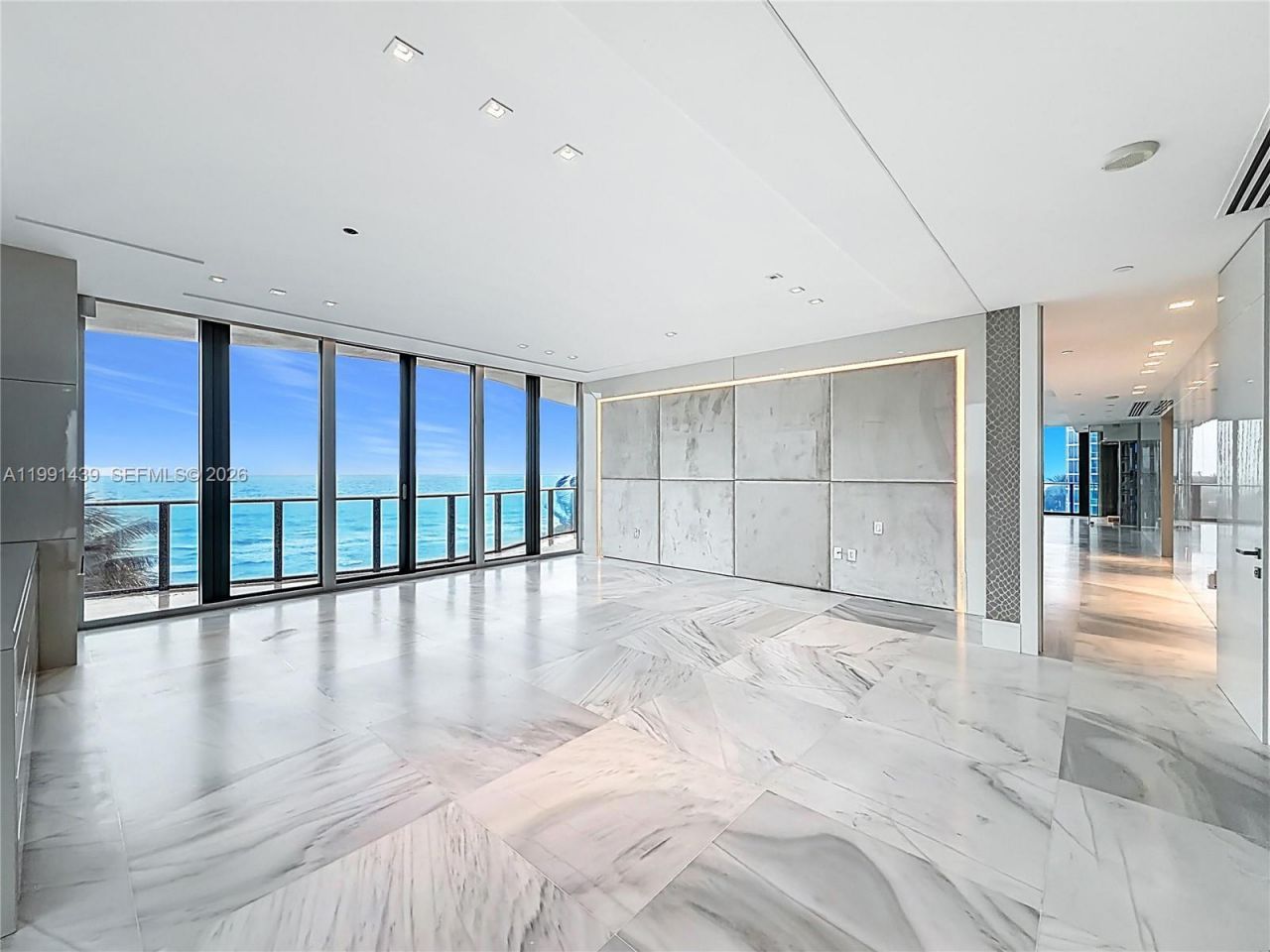 19575 Collins Ave, Unit 5, Sunny Isles Beach, FL 33160 Photo