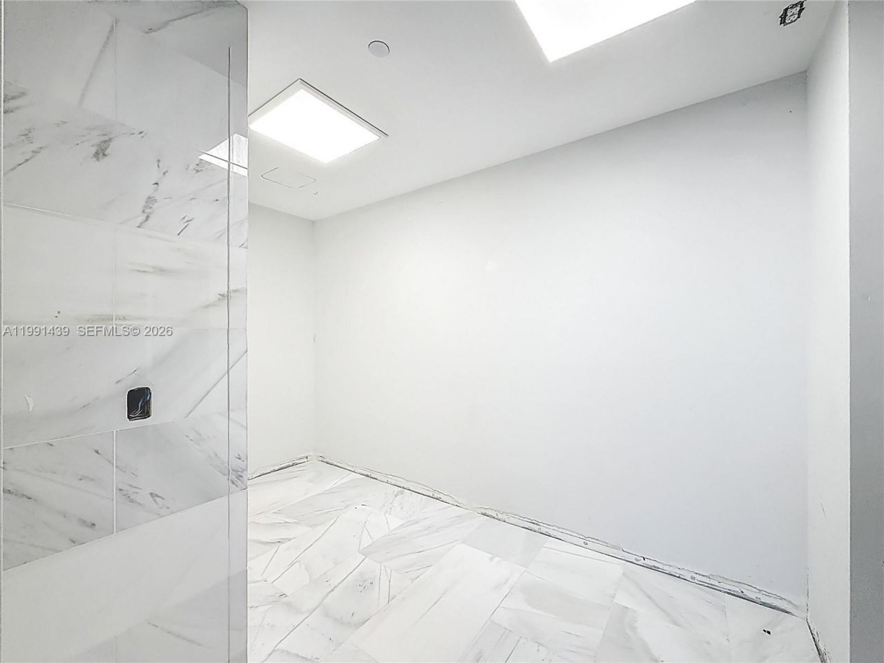 19575 Collins Ave, Unit 5, Sunny Isles Beach, FL 33160 Photo