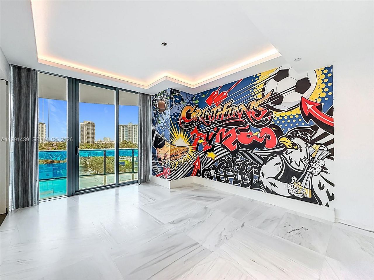 19575 Collins Ave, Unit 5, Sunny Isles Beach, FL 33160 Photo