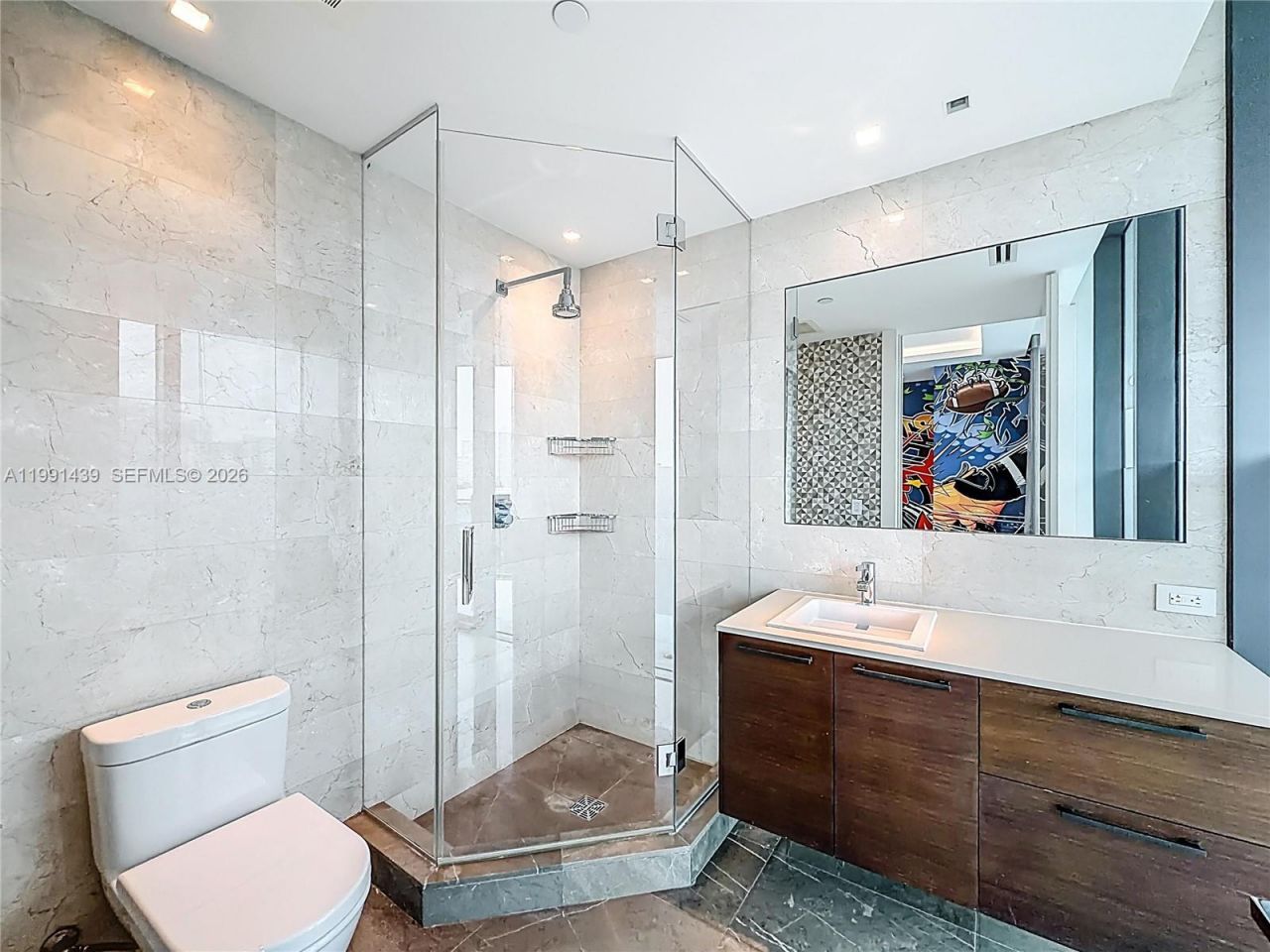 19575 Collins Ave, Unit 5, Sunny Isles Beach, FL 33160 Photo