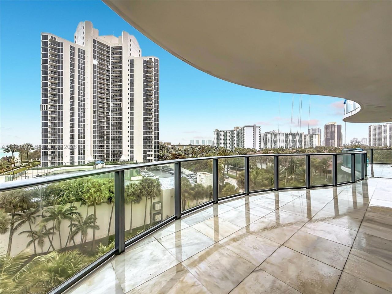 19575 Collins Ave, Unit 5, Sunny Isles Beach, FL 33160 Photo