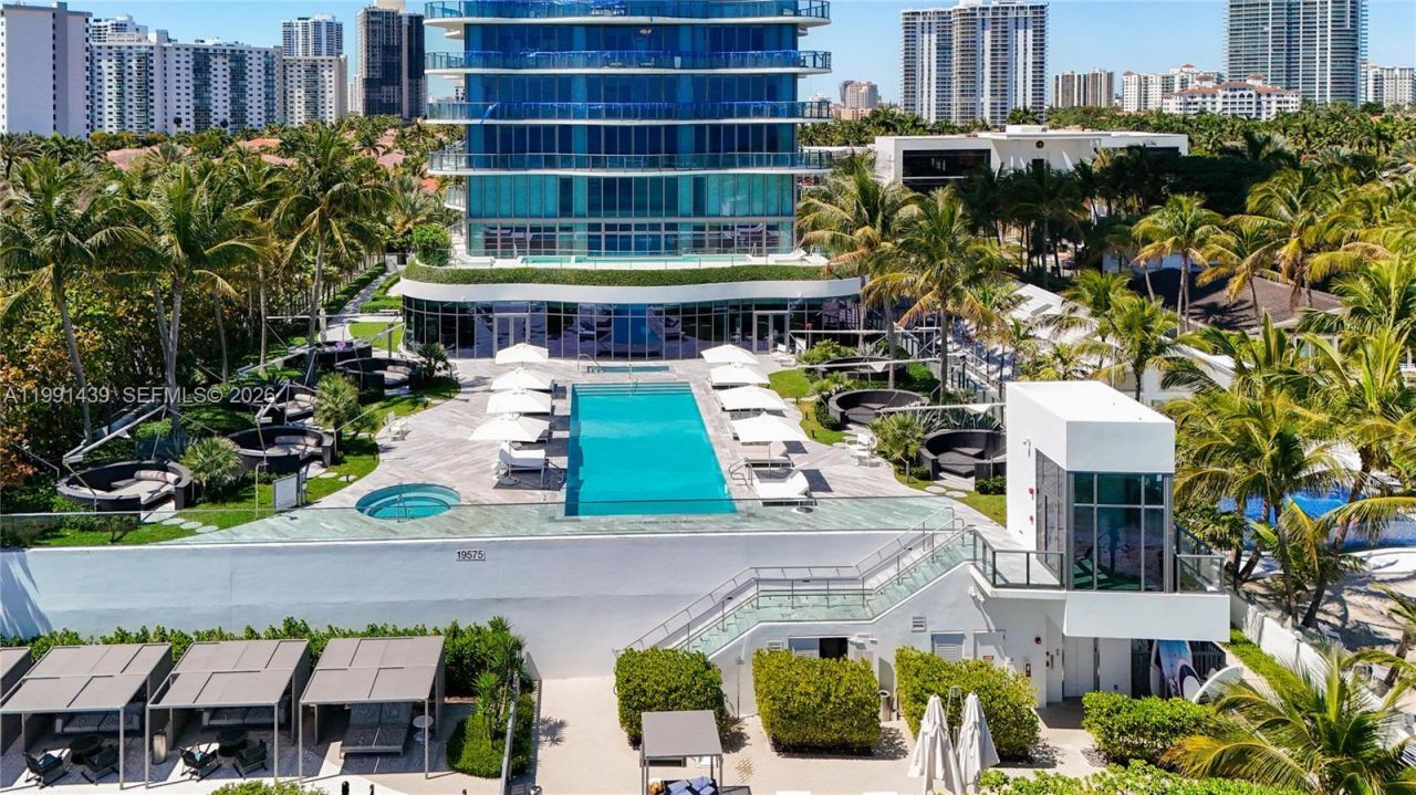 19575 Collins Ave, Unit 5, Sunny Isles Beach, FL 33160 Photo