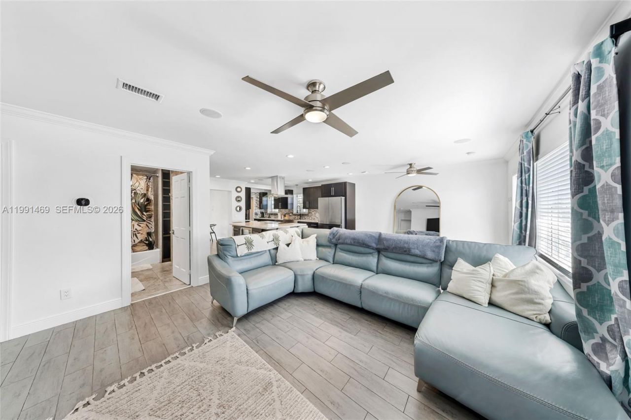 1721 SW 35th Ave, Fort Lauderdale, FL 33312 Photo