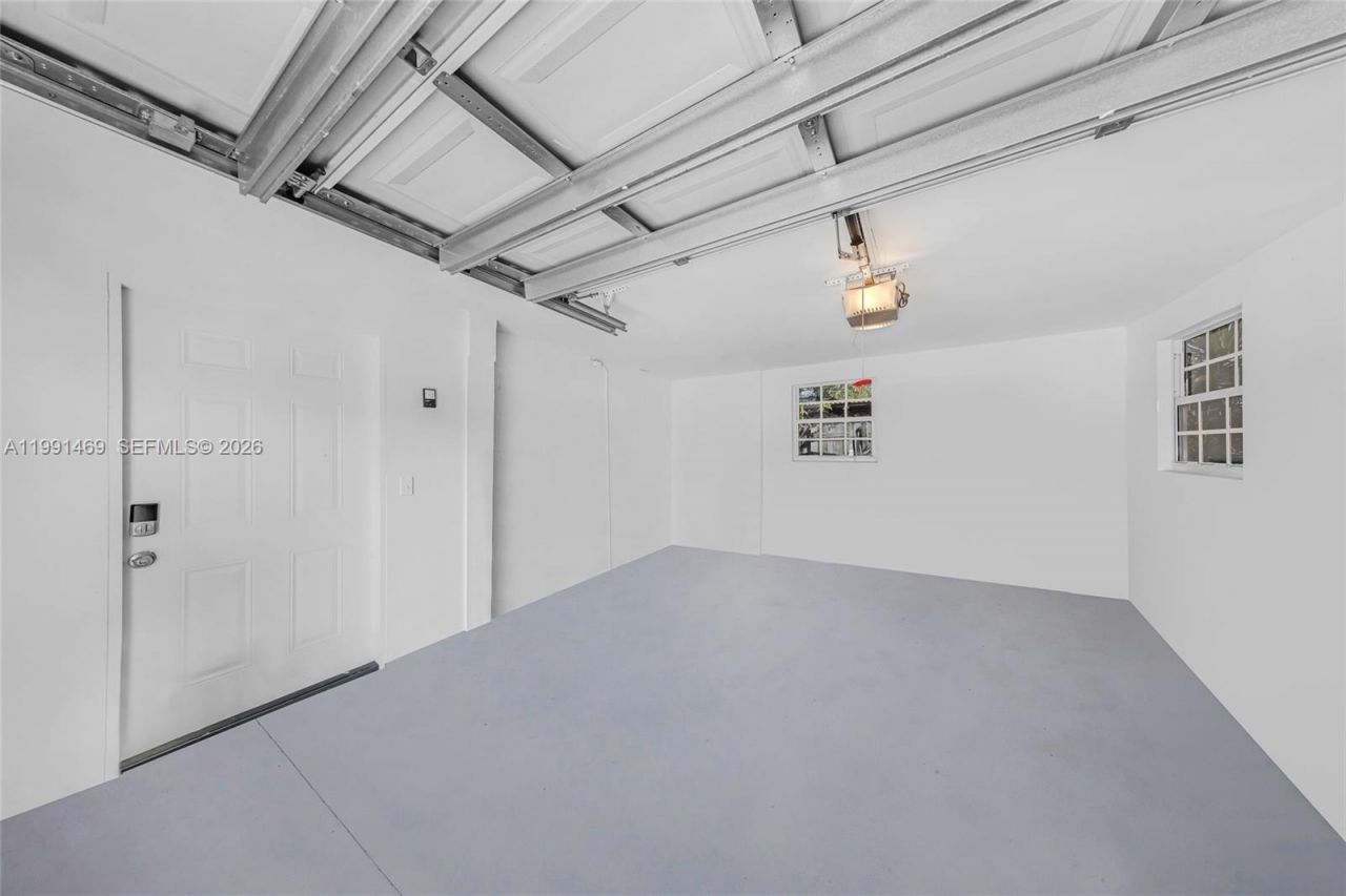 1721 SW 35th Ave, Fort Lauderdale, FL 33312 Photo