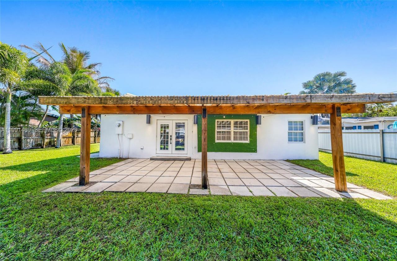 1721 SW 35th Ave, Fort Lauderdale, FL 33312 Photo