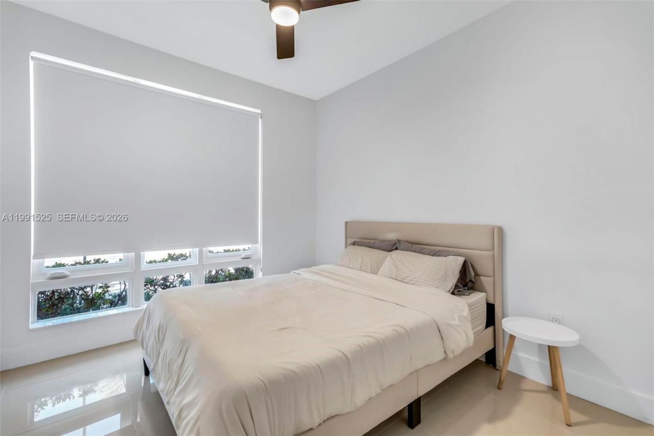 10502 NW 66th St, Doral, FL 33178 Photo