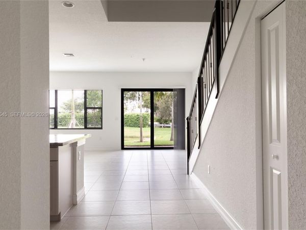 11340 SW 16th St , Unit 11340, Pembroke Pines, FL 33025