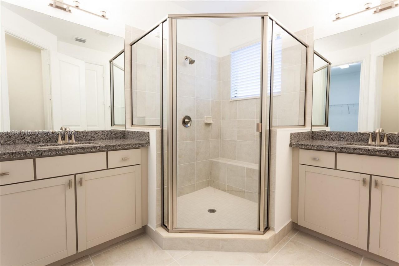 11340 SW 16th St , Unit 11340, Pembroke Pines, FL 33025 Photo