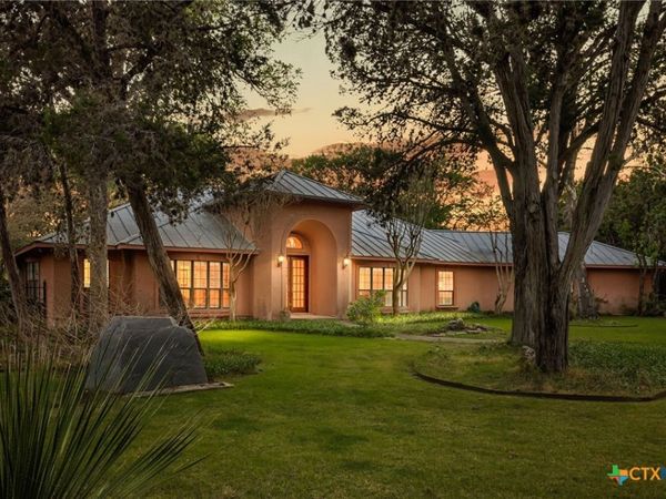 1901 Riada Drive , New Braunfels, TX 78132