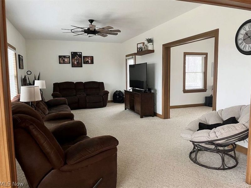 19129 Felton Road, Stewart, OH 45778 Photo 4