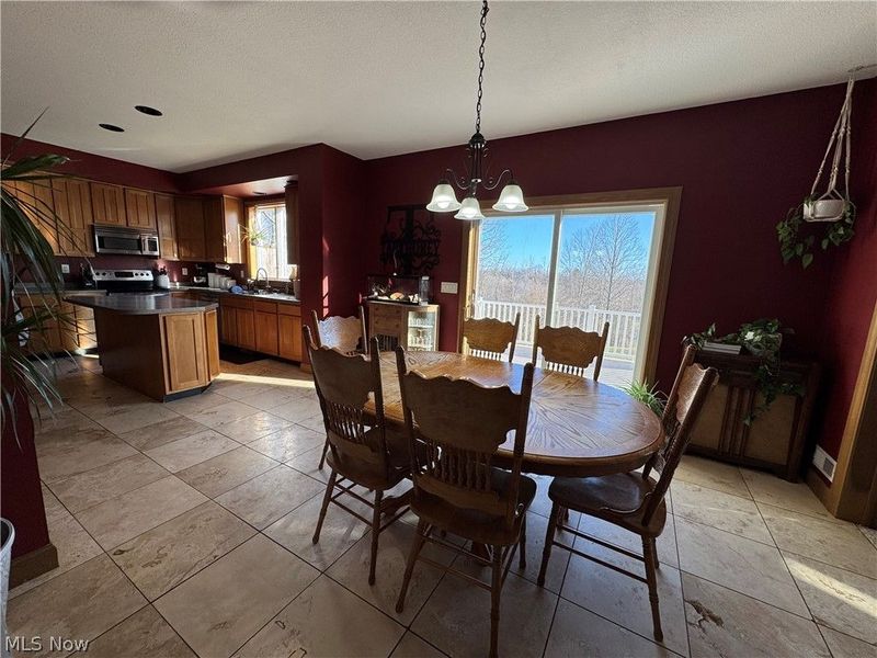 19129 Felton Road, Stewart, OH 45778 Photo 6