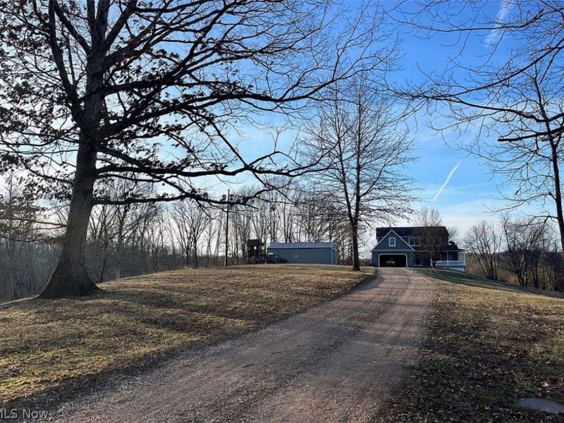 19129 Felton Road, Stewart, OH 45778 Photo 8