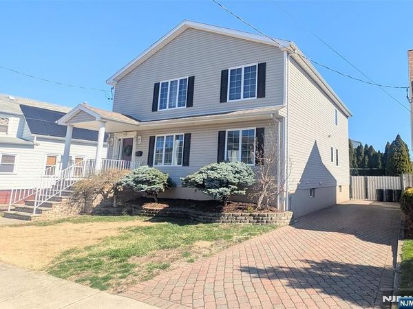 277 Wallington Avenue, WALLINGTON, NJ 07057
