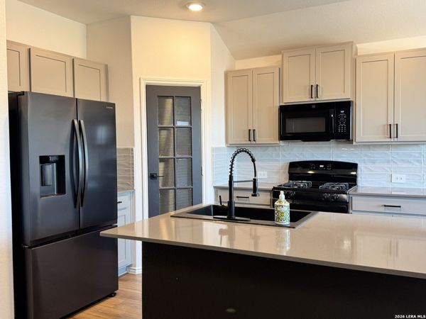 370 Carmello, Kyle, TX 78640