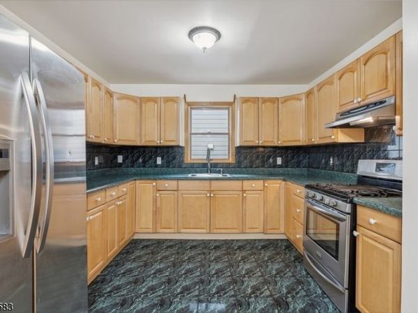 66 Atlantic St, Unit 1, Jersey, NJ 07304