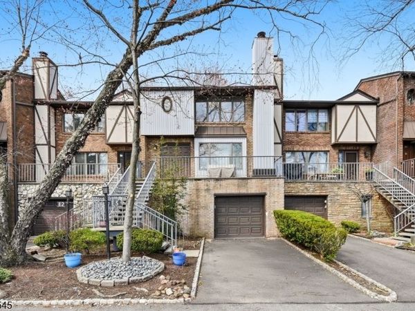 900 Valley Rd, Clifton, NJ 07013