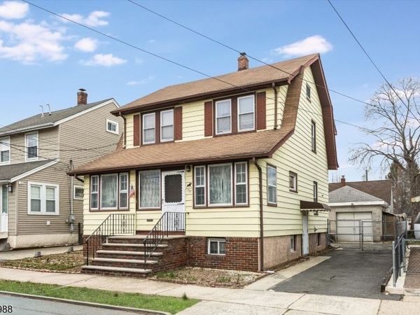 150 Boyle Ave, Totowa, NJ 07512