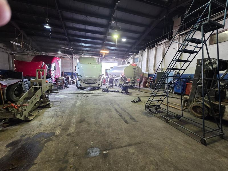 1525 Frank Road , Columbus, OH 43223 Photo 4