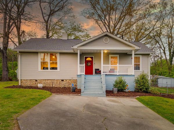 223 Ivy Street, Rossville, GA 30741